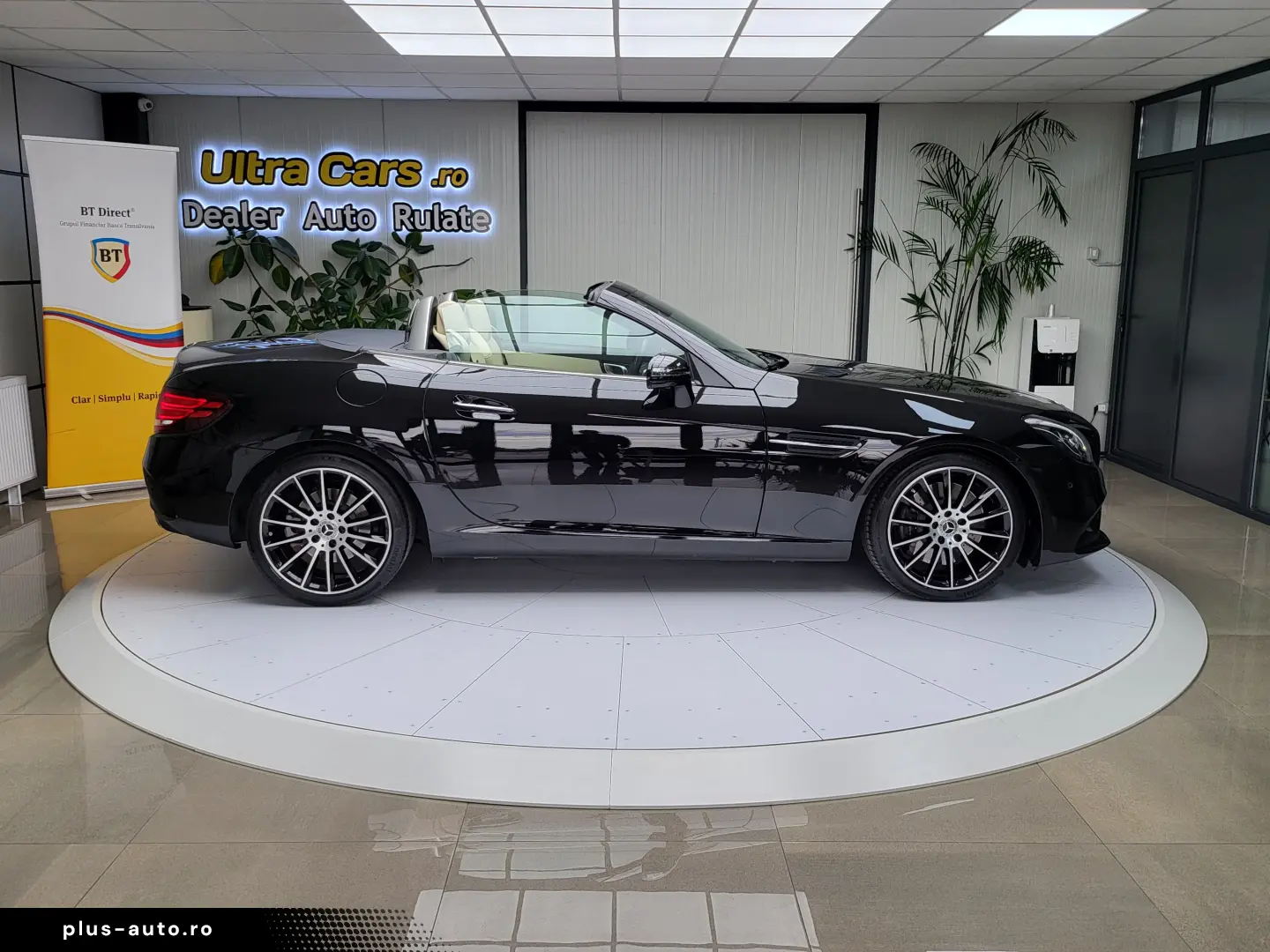 Mercedes-Benz SLC 300 AMG