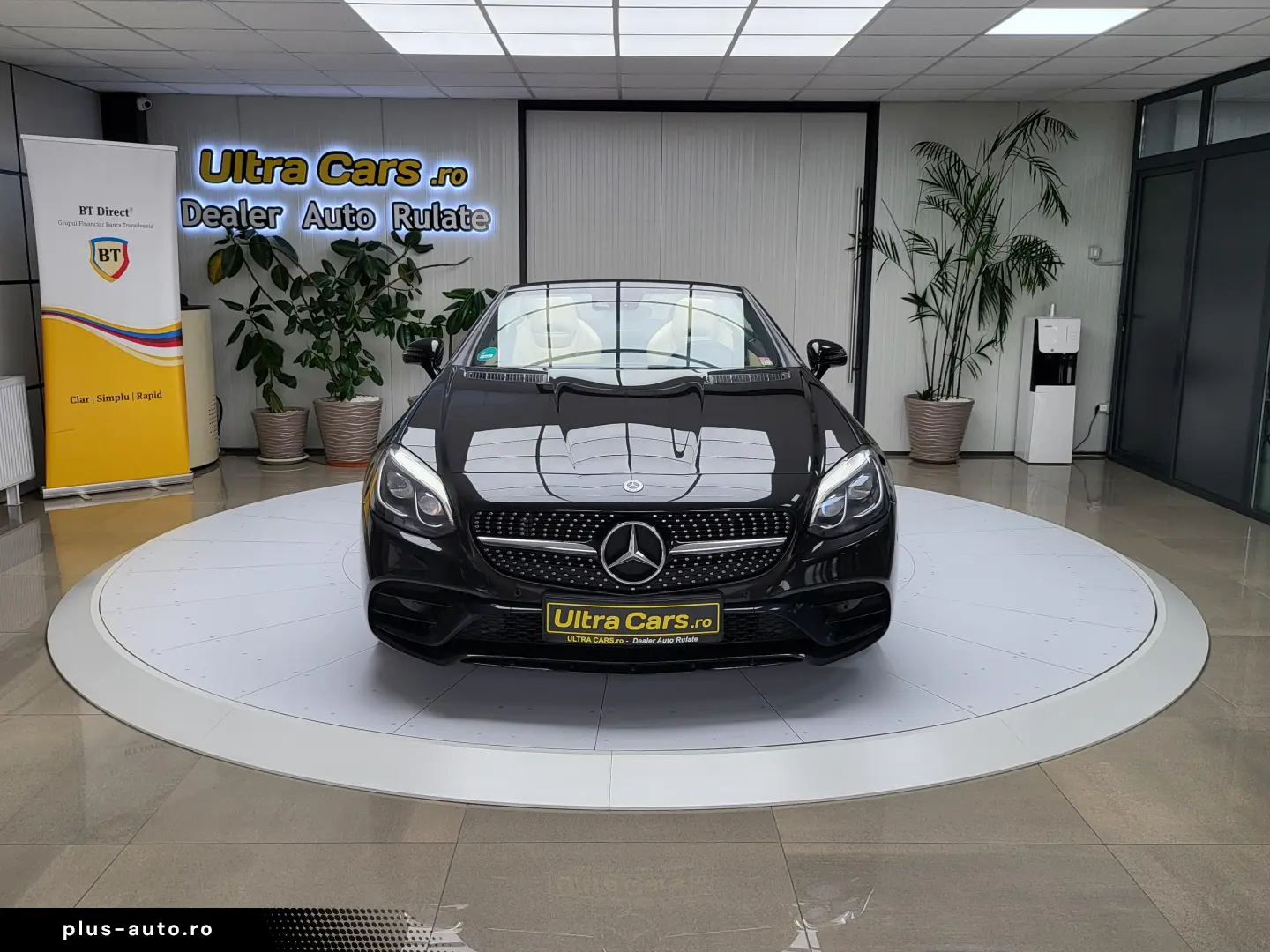 Mercedes-Benz SLC 300 AMG