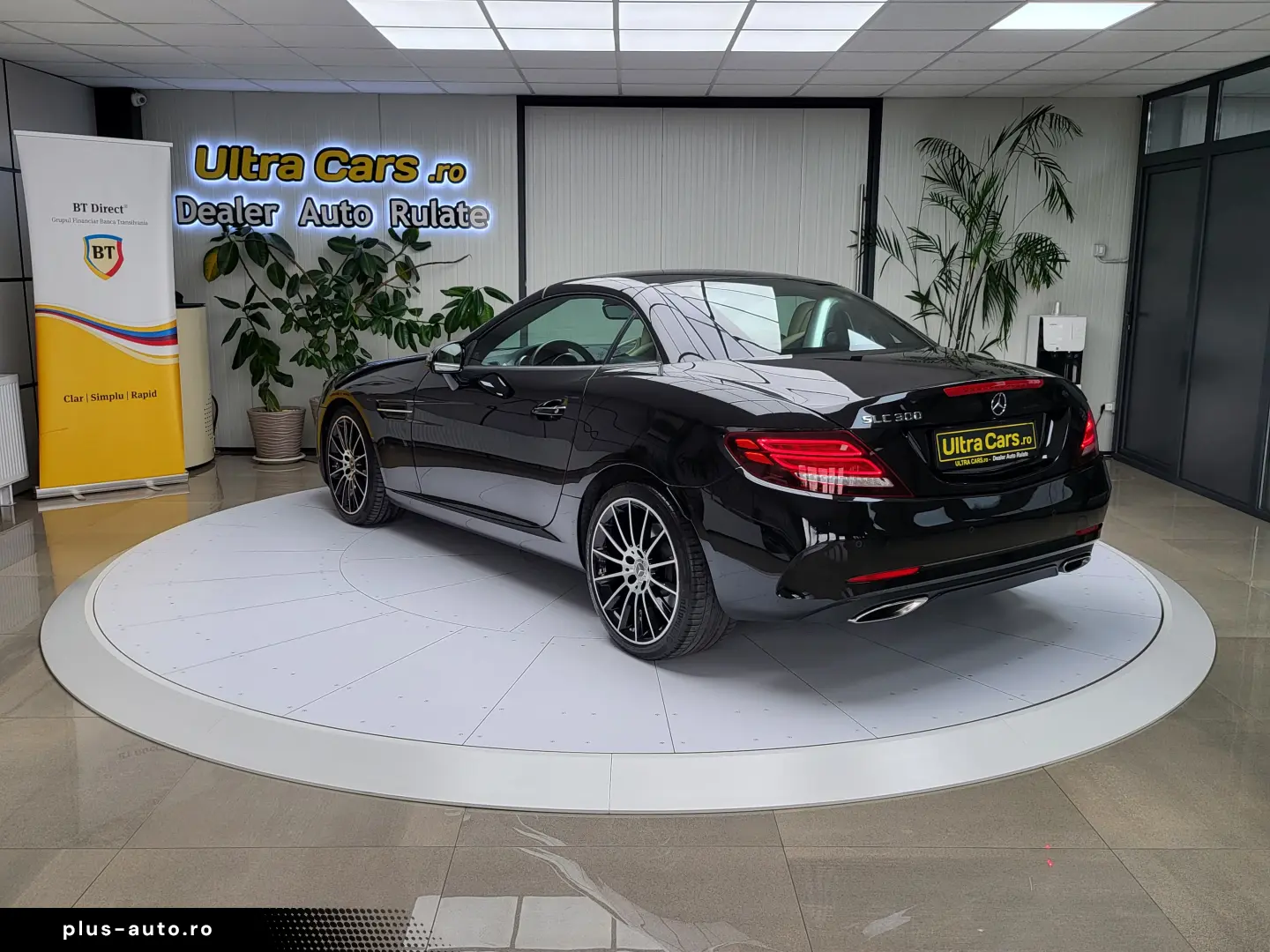 Mercedes-Benz SLC 300 AMG