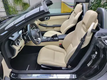 Mercedes-Benz SLC 300 AMG