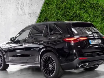 MERCEDES-BENZ GLC 400e 4M AMG
