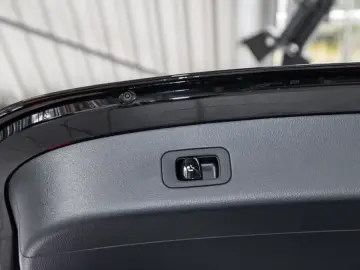 MERCEDES-BENZ GLC 400e 4M AMG