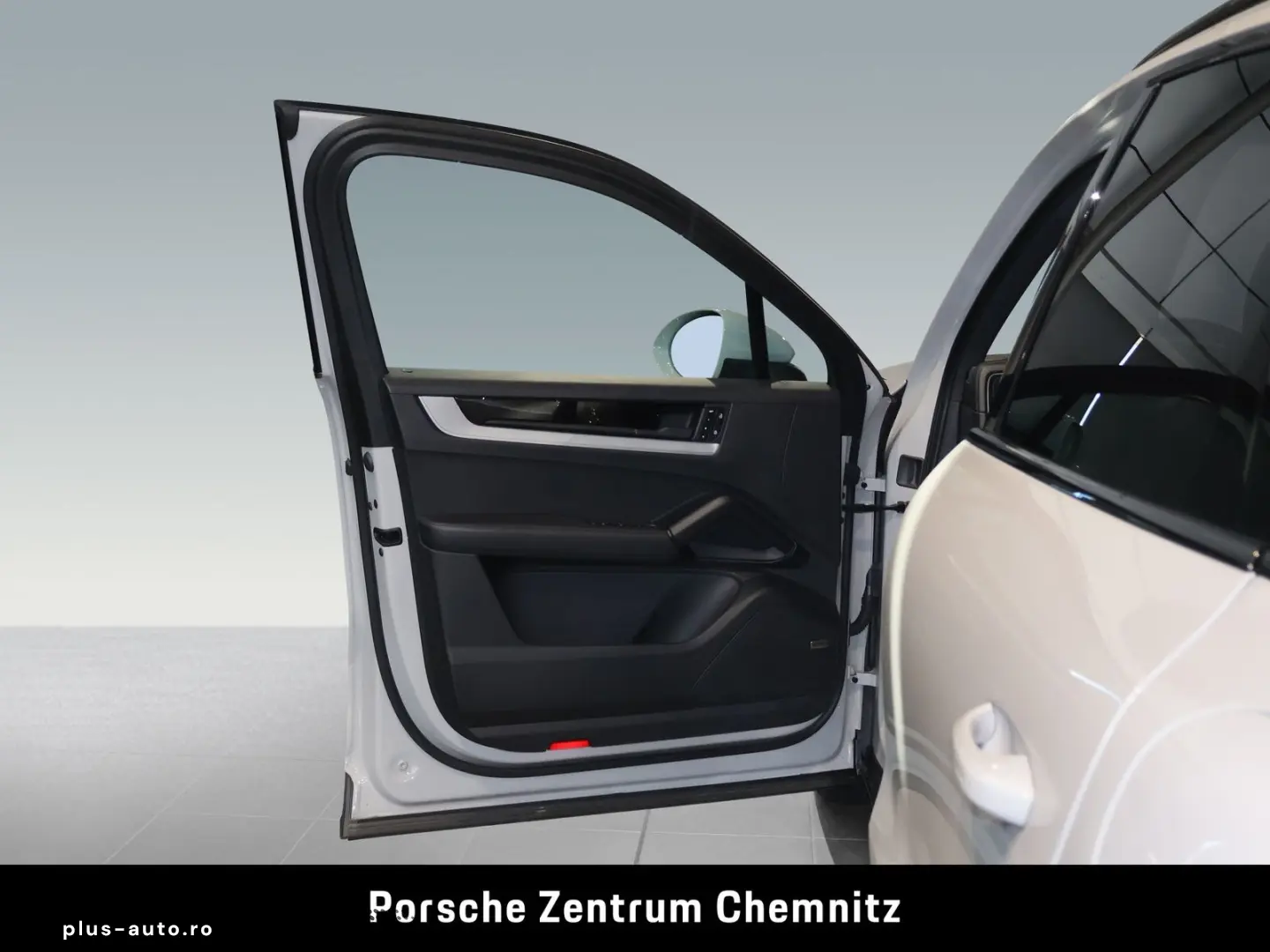 PORSCHE Cayenne E-Hybrid Luft;Soft-Close;Head-Up;BOSE