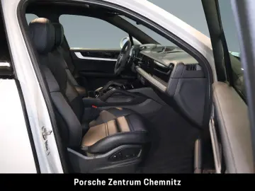 PORSCHE Cayenne E-Hybrid Luft;Soft-Close;Head-Up;BOSE