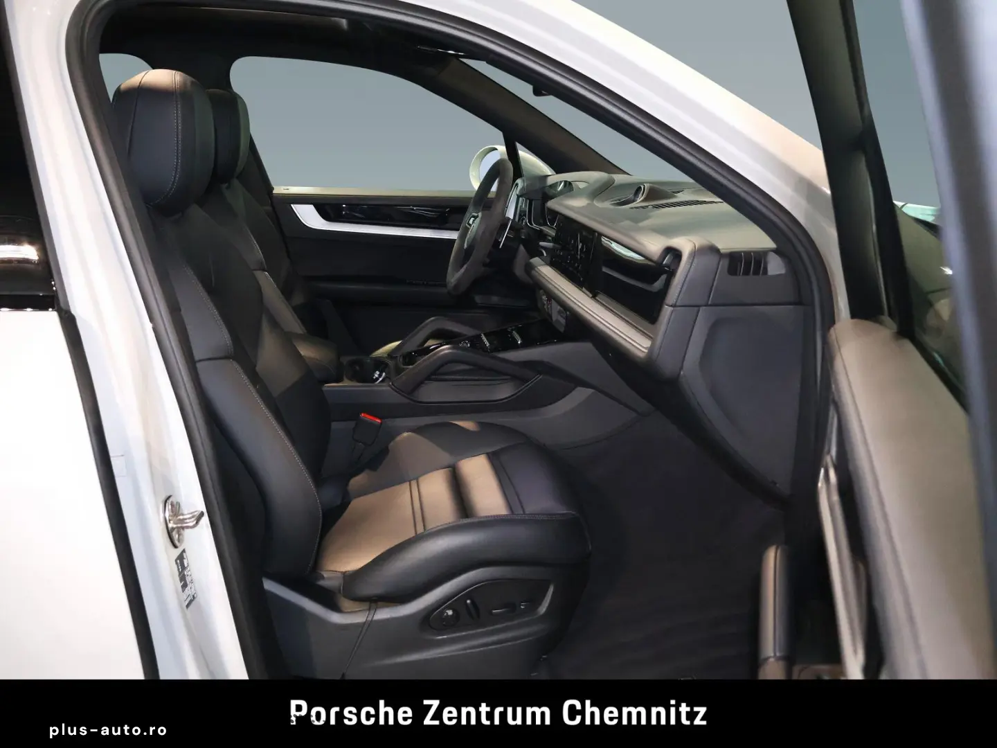 PORSCHE Cayenne E-Hybrid Luft;Soft-Close;Head-Up;BOSE