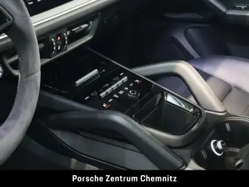 PORSCHE Cayenne E-Hybrid Luft;Soft-Close;Head-Up;BOSE