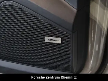PORSCHE Cayenne E-Hybrid Luft;Soft-Close;Head-Up;BOSE