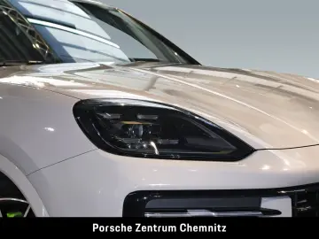 PORSCHE Cayenne E-Hybrid Luft;Soft-Close;Head-Up;BOSE