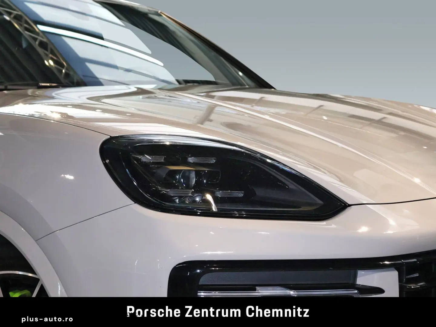 PORSCHE Cayenne E-Hybrid Luft;Soft-Close;Head-Up;BOSE