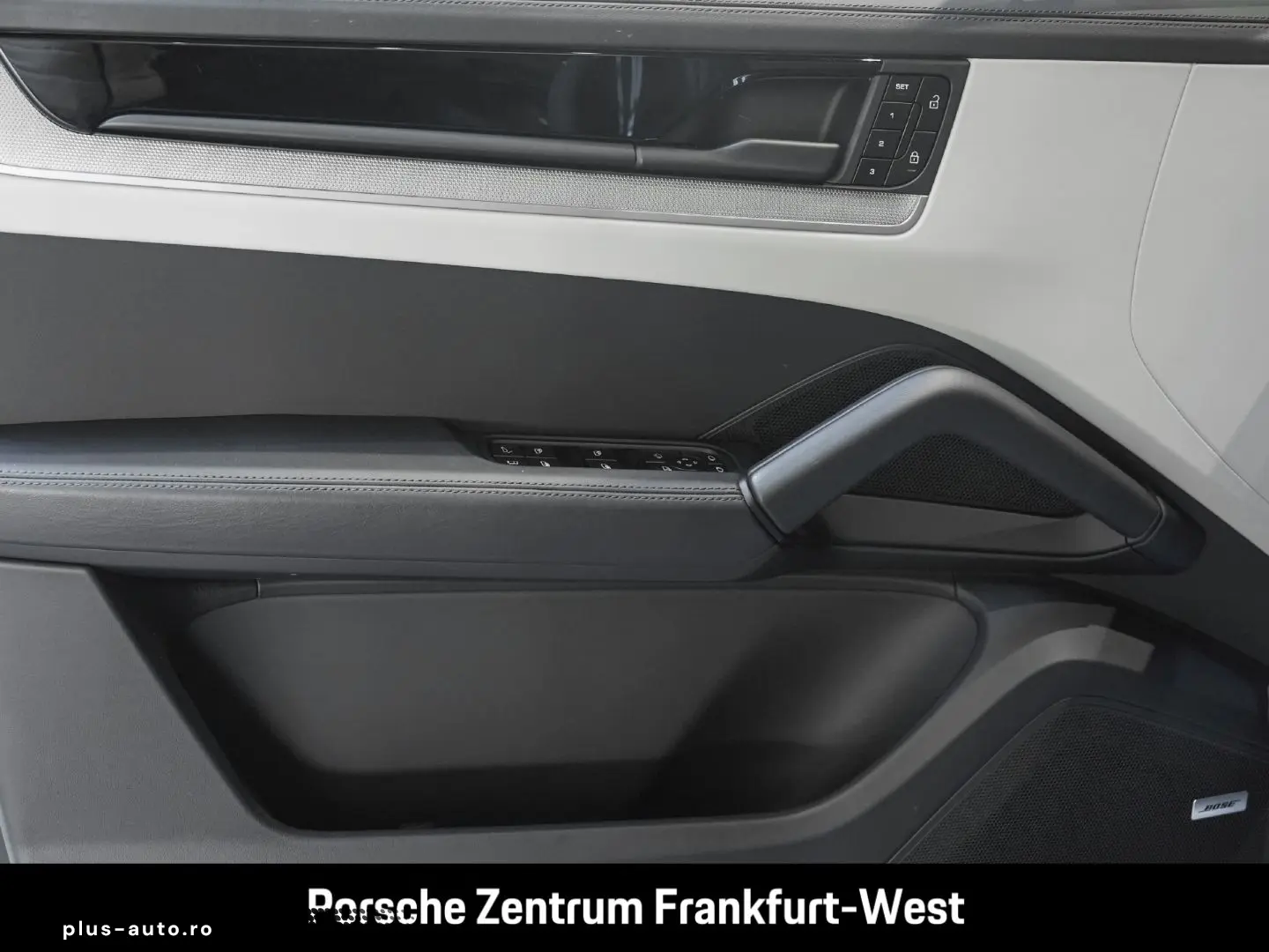 PORSCHE Cayenne E-Hybrid Coupe InnoDrive Surround-View