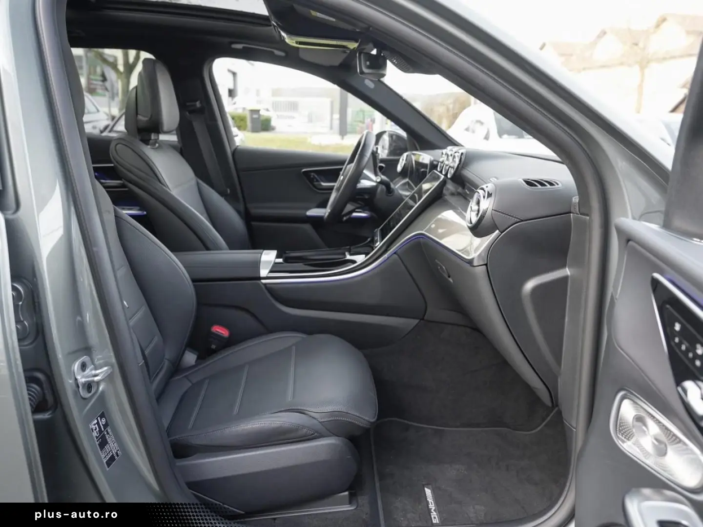 MERCEDES-BENZ GLC 400 e 4M AMG AHK Panorama Memory Burmester