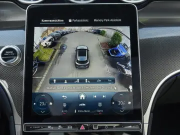 MERCEDES-BENZ GLC 400 e 4M AMG AHK Panorama Memory Burmester