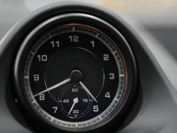 PORSCHE Macan PDK SPORT-CHRONO BOSE PANO 21 LM PDLS  1HD