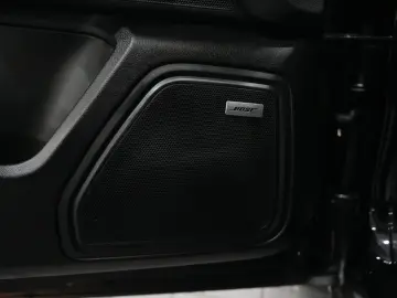 PORSCHE Macan PDK SPORT-CHRONO BOSE PANO 21 LM PDLS  1HD