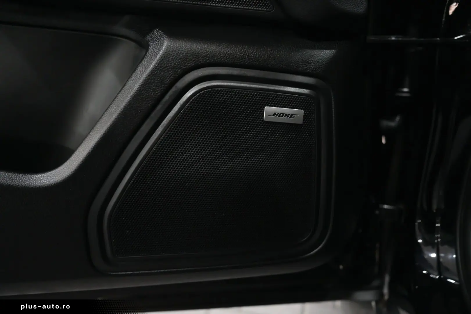 PORSCHE Macan PDK SPORT-CHRONO BOSE PANO 21 LM PDLS  1HD