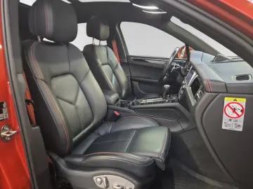 PORSCHE Macan SportChronoPaket Panorama 21 LM