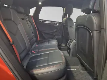 PORSCHE Macan SportChronoPaket Panorama 21 LM