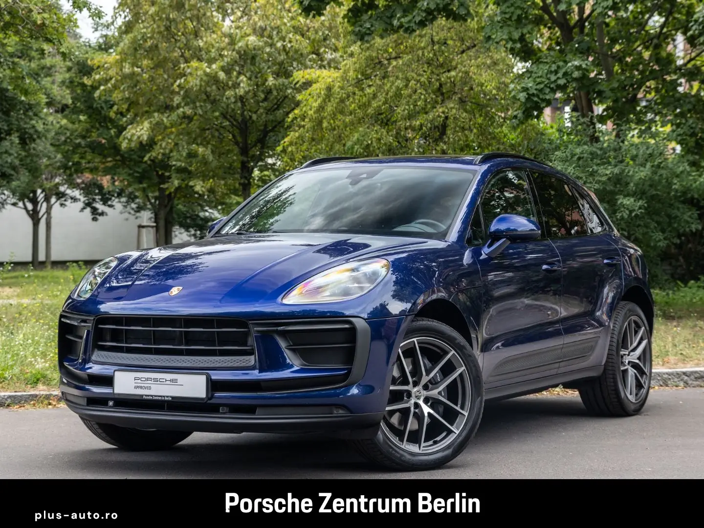PORSCHE Macan 20-Zoll Rückfahrkamera Enzianblau Panorama