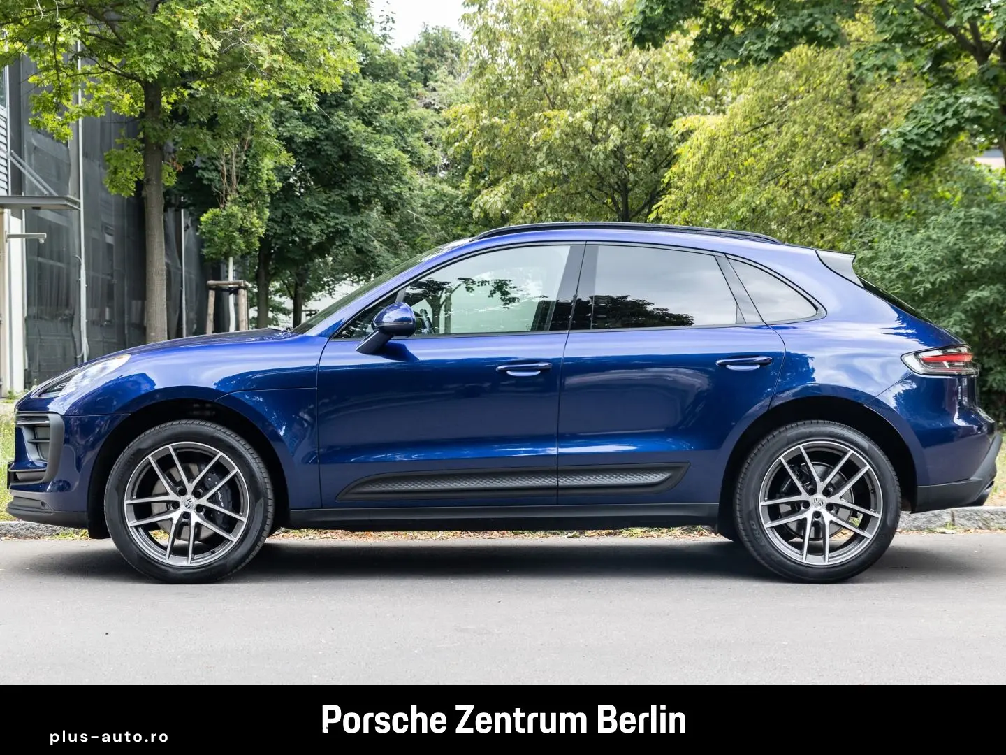 PORSCHE Macan 20-Zoll Rückfahrkamera Enzianblau Panorama