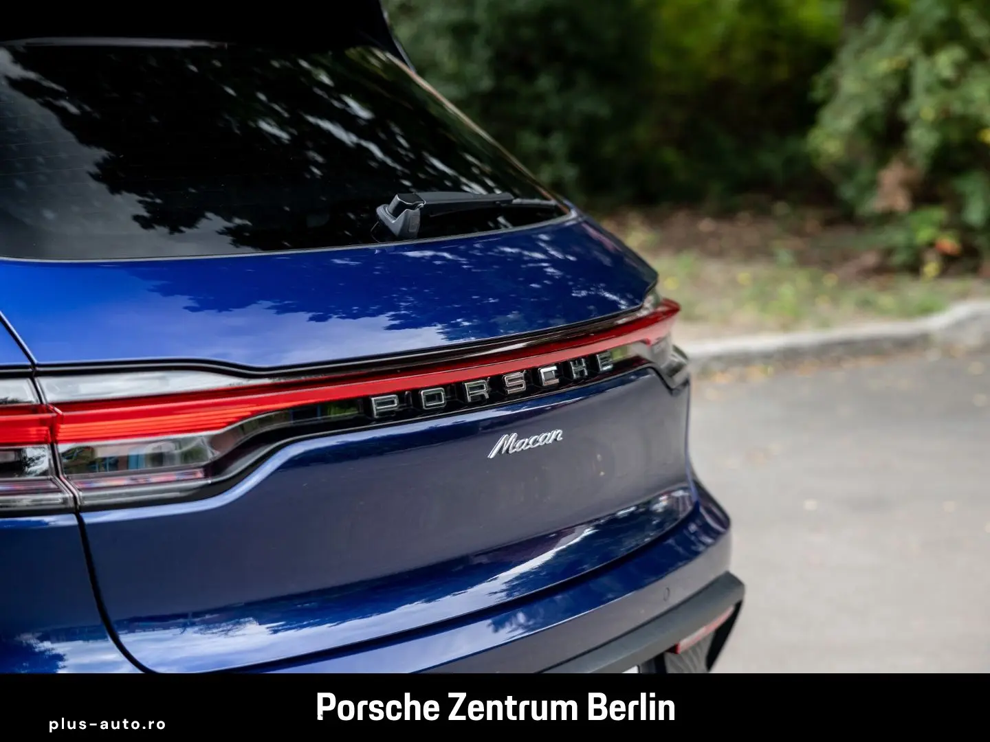 PORSCHE Macan 20-Zoll Rückfahrkamera Enzianblau Panorama