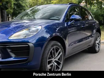 PORSCHE Macan 20-Zoll Rückfahrkamera Enzianblau Panorama