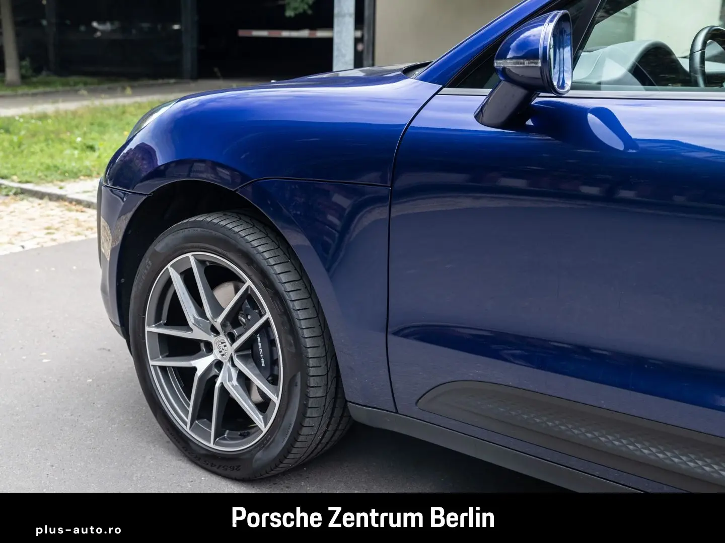 PORSCHE Macan 20-Zoll Rückfahrkamera Enzianblau Panorama