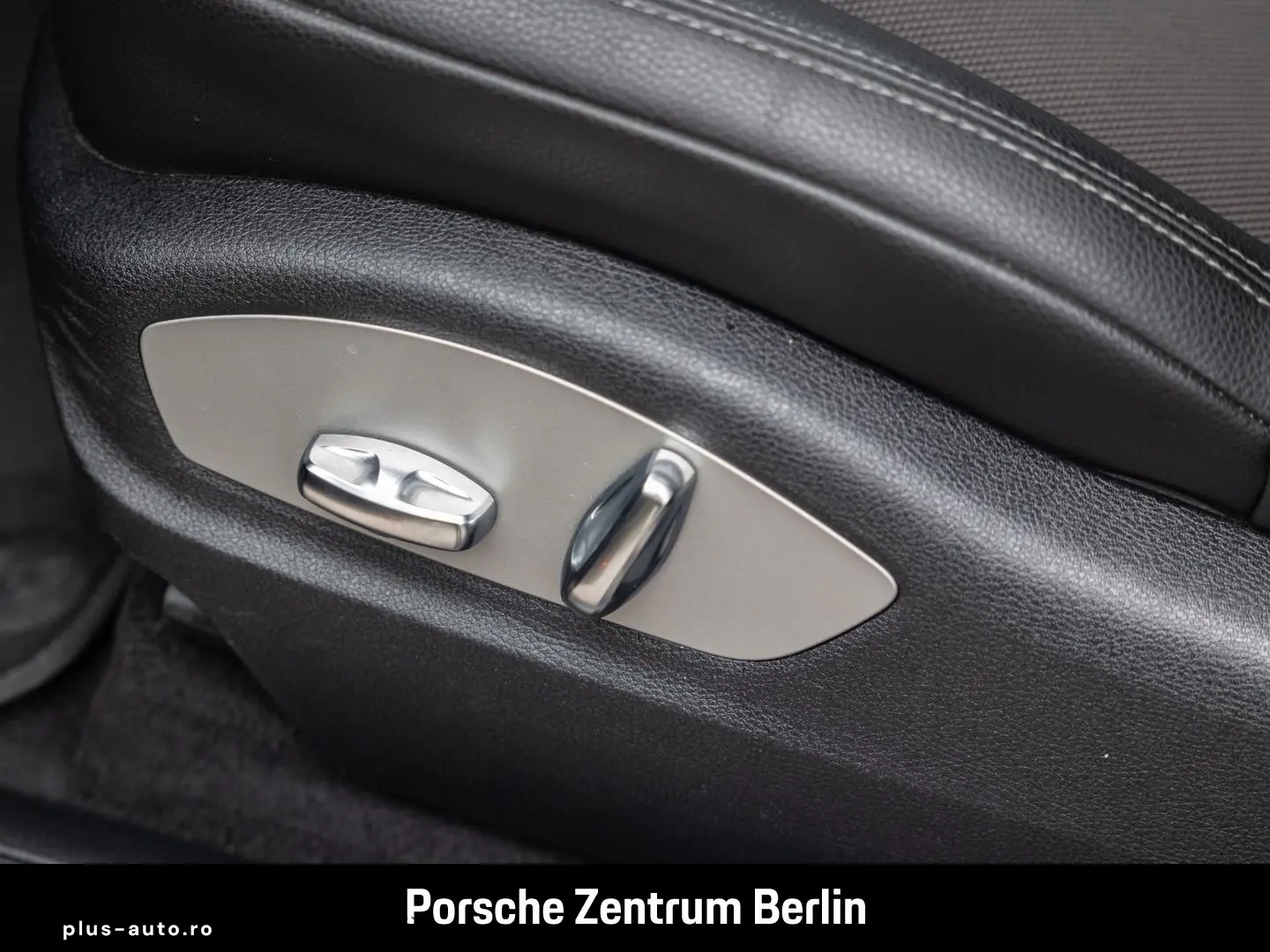 PORSCHE Macan 20-Zoll Rückfahrkamera Enzianblau Panorama