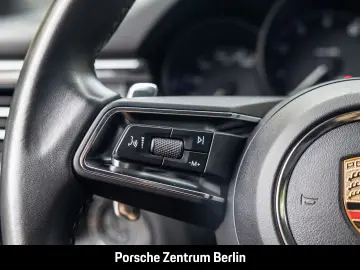 PORSCHE Macan 20-Zoll Rückfahrkamera Enzianblau Panorama