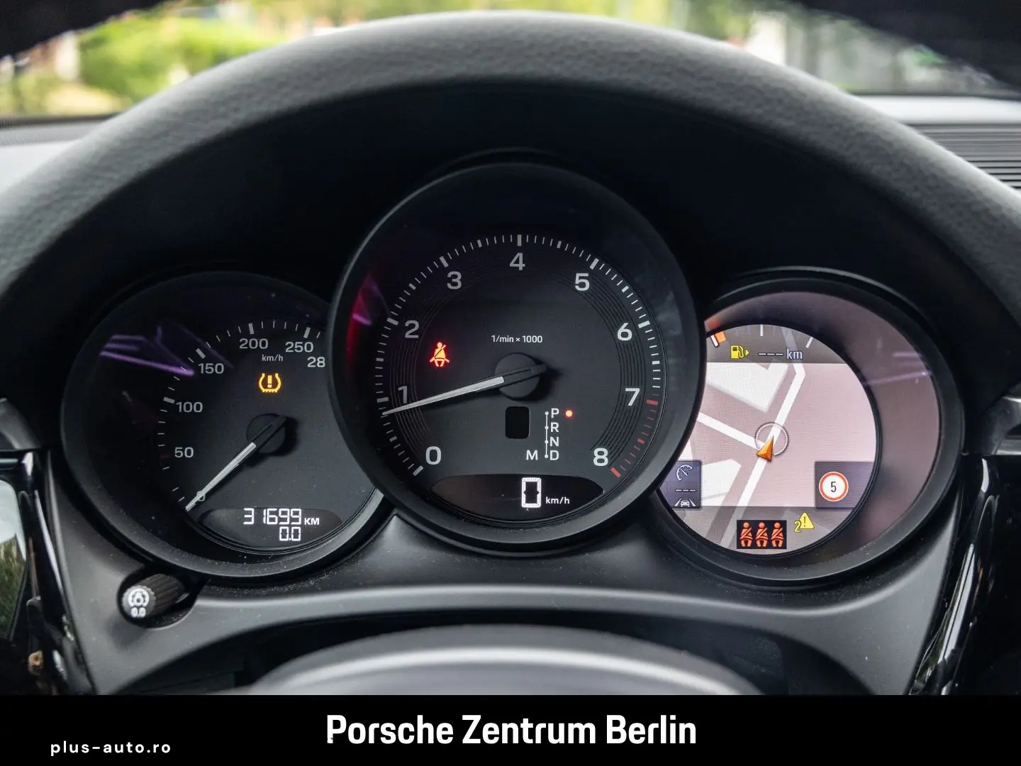 PORSCHE Macan 20-Zoll Rückfahrkamera Enzianblau Panorama