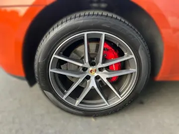 PORSCHE Macan S PANO PASM ALARMANLAGE LUFTFEDERUNG KAM