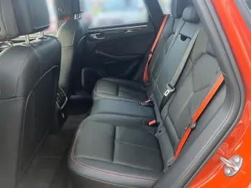 PORSCHE Macan S PANO PASM ALARMANLAGE LUFTFEDERUNG KAM