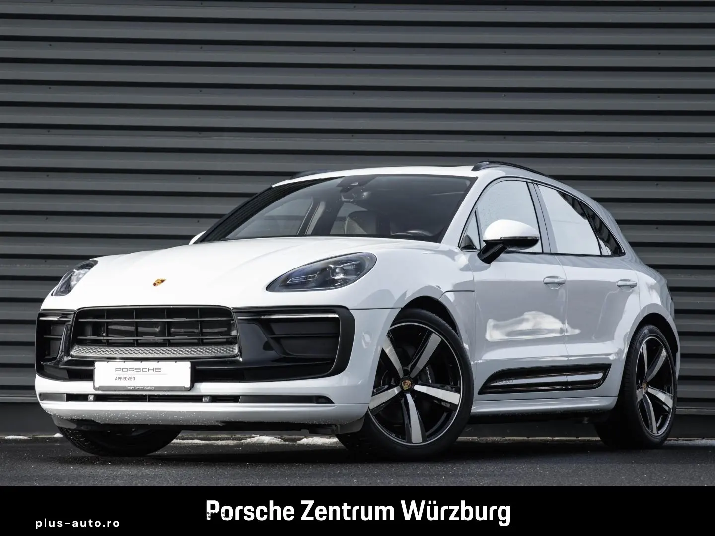 PORSCHE Macan T Standheizung BOSE Luftfederung 21-Zoll