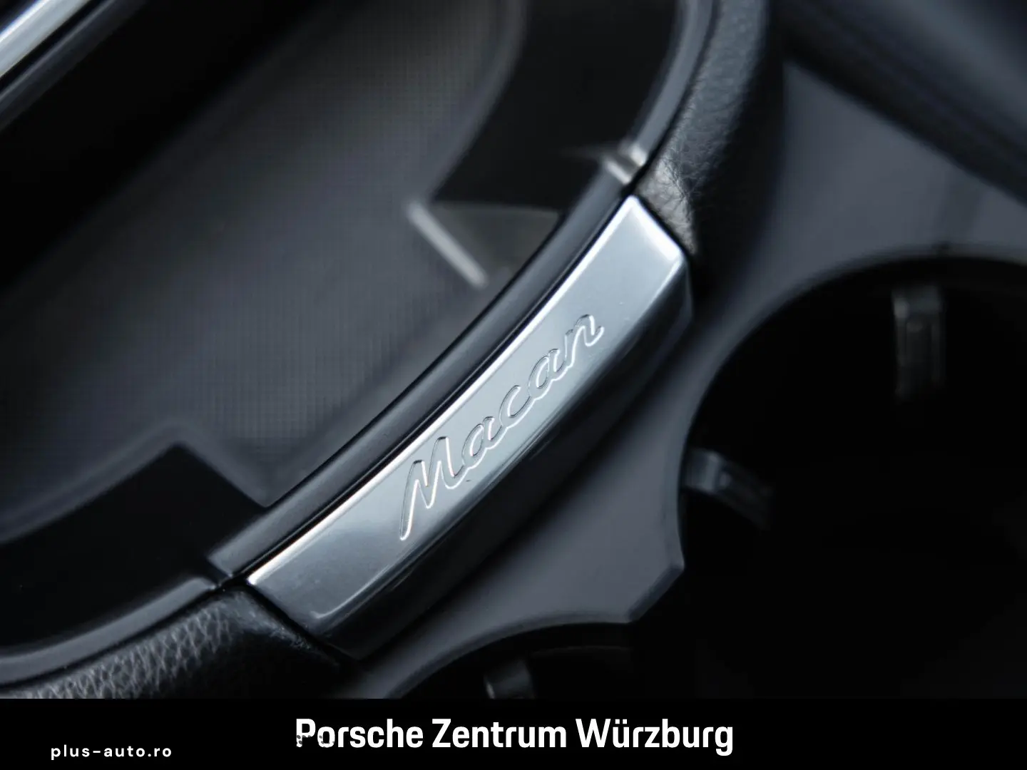 PORSCHE Macan T Standheizung BOSE Luftfederung 21-Zoll