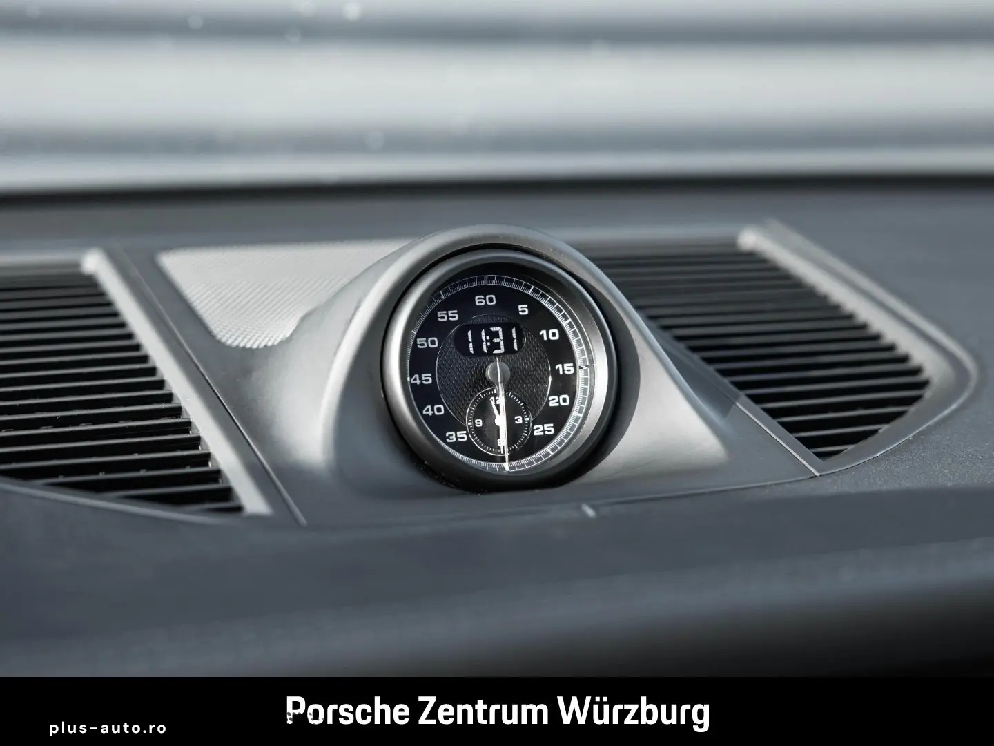 PORSCHE Macan T Standheizung BOSE Luftfederung 21-Zoll