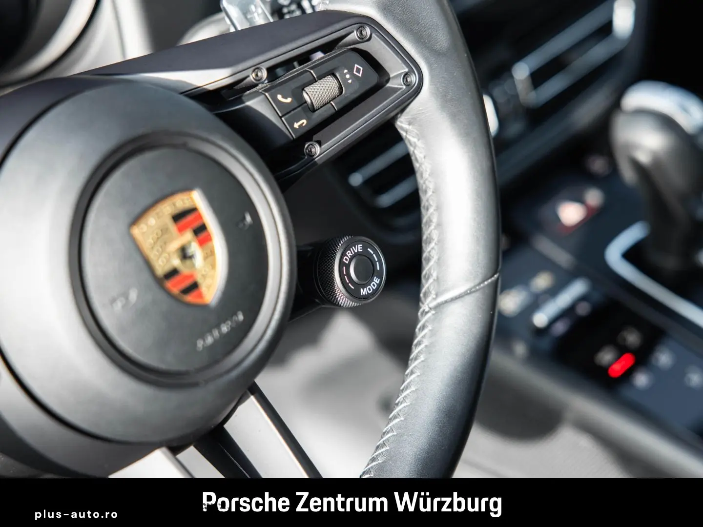 PORSCHE Macan T Standheizung BOSE Luftfederung 21-Zoll