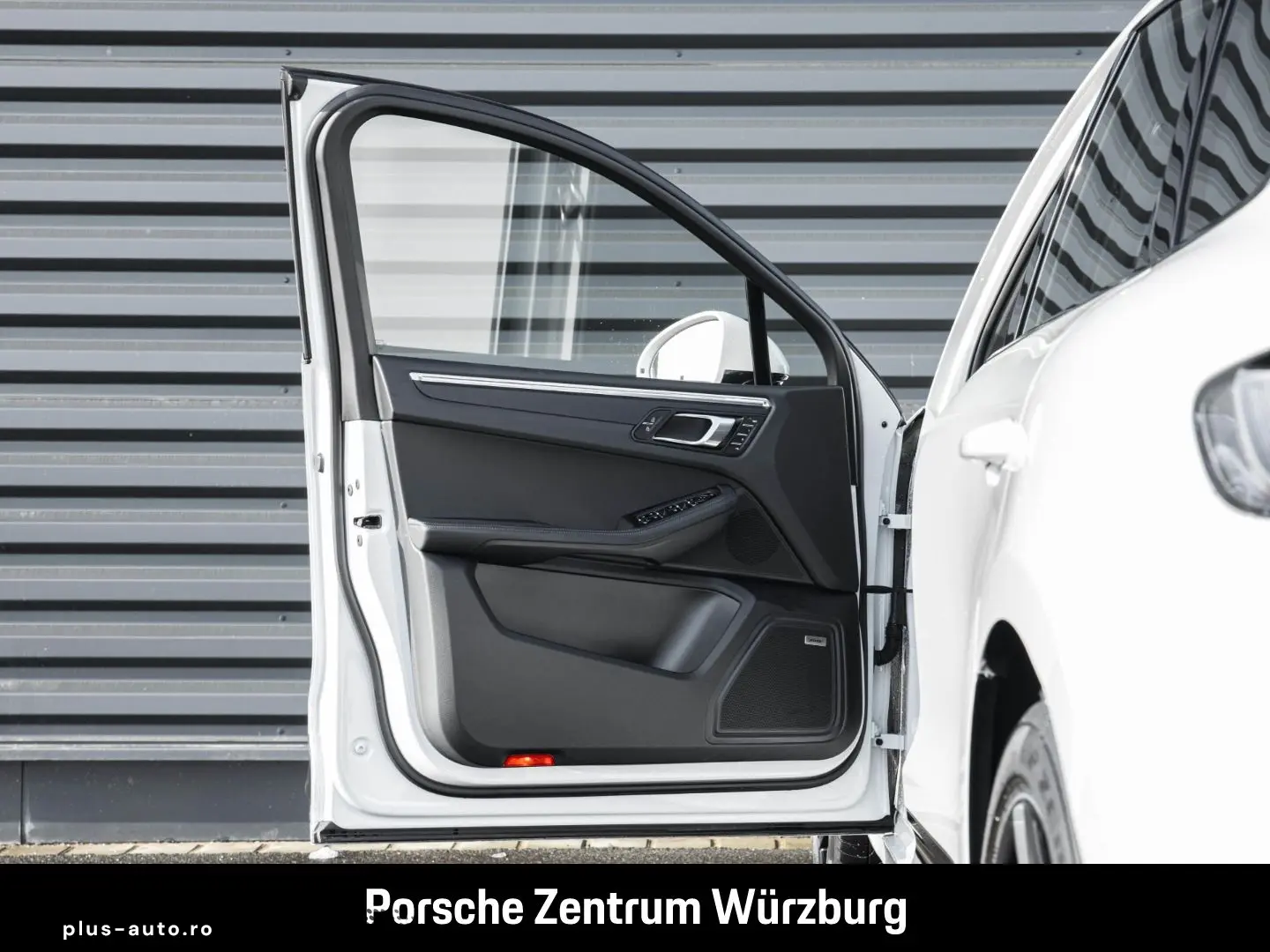 PORSCHE Macan T Standheizung BOSE Luftfederung 21-Zoll