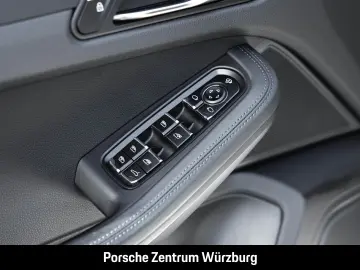 PORSCHE Macan T Standheizung BOSE Luftfederung 21-Zoll
