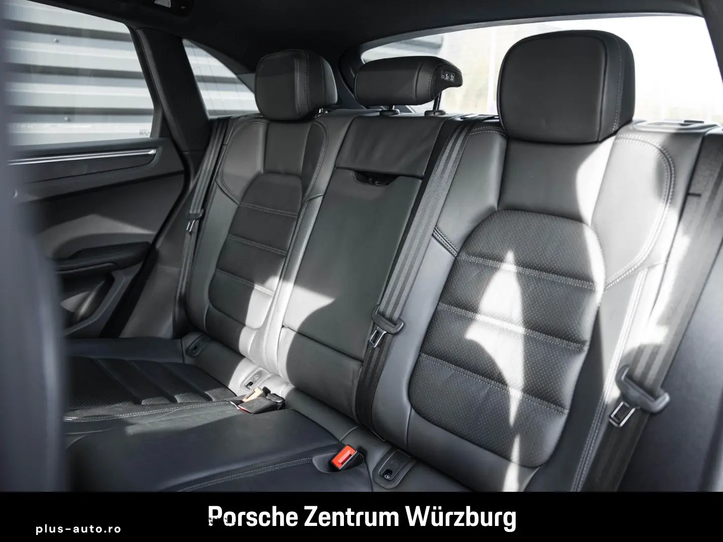 PORSCHE Macan T Standheizung BOSE Luftfederung 21-Zoll