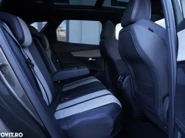 Peugeot 3008 PHEV EAT8 4X4 GT Pack