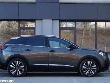 Peugeot 3008 PHEV EAT8 4X4 GT Pack