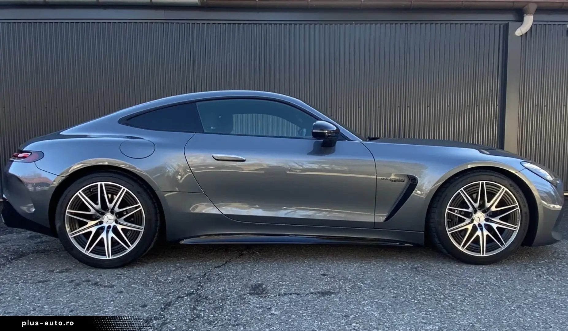 MERCEDES-BENZ AMG GT 63 4M