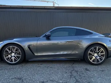 MERCEDES-BENZ AMG GT 63 4M