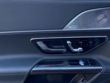 MERCEDES-BENZ AMG GT 63 4M