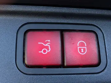 MERCEDES-BENZ AMG GT 63 4M