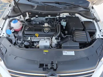 Volkswagen Passat 1.4TSI