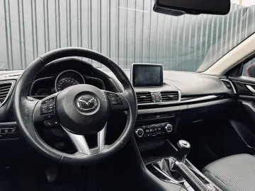 Mazda 3   Fab. 01.2015  Euro 6  2.2 DIESEL 150 CP