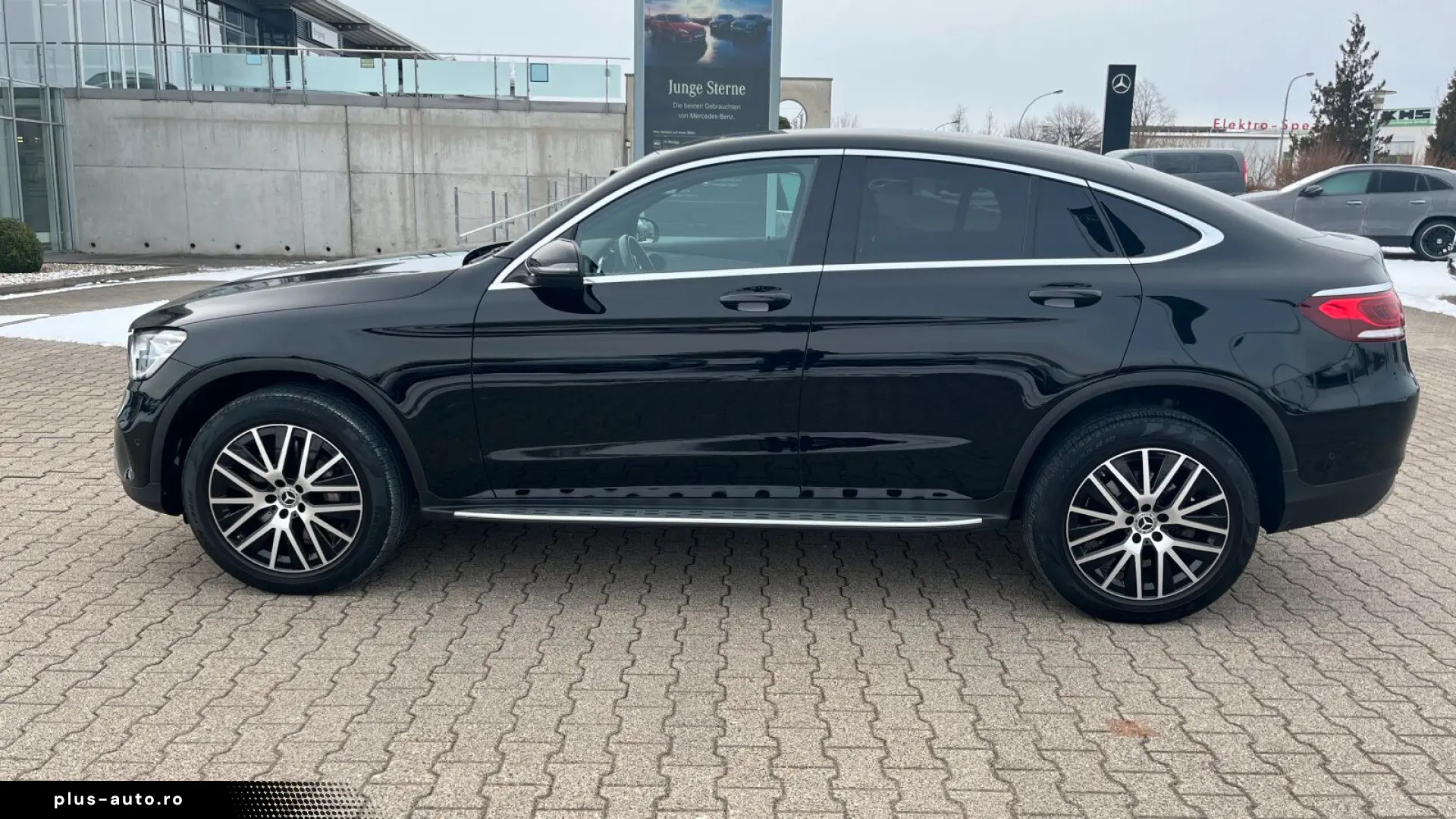 MERCEDES-BENZ GLC 300 e 4M Coupé Exclusive AHK CarPlay