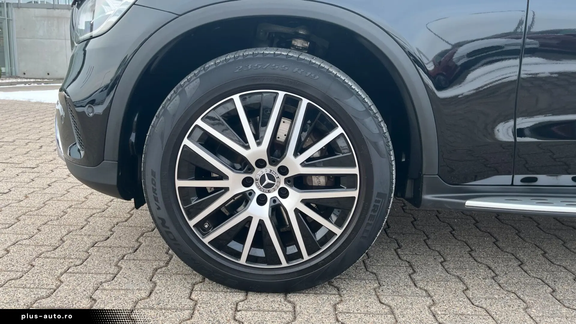 MERCEDES-BENZ GLC 300 e 4M Coupé Exclusive AHK CarPlay