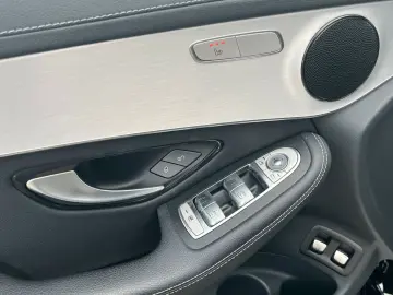 MERCEDES-BENZ GLC 300 e 4M Coupé Exclusive AHK CarPlay
