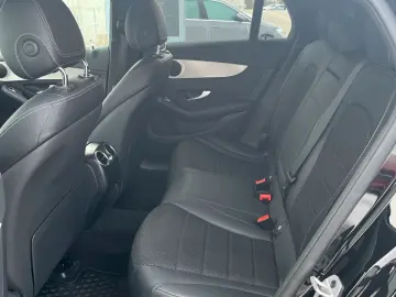 MERCEDES-BENZ GLC 300 e 4M Coupé Exclusive AHK CarPlay